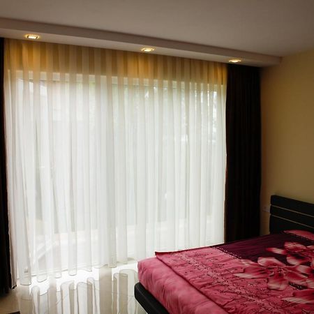 Zafo Hotel Szinemorec Kültér fotó