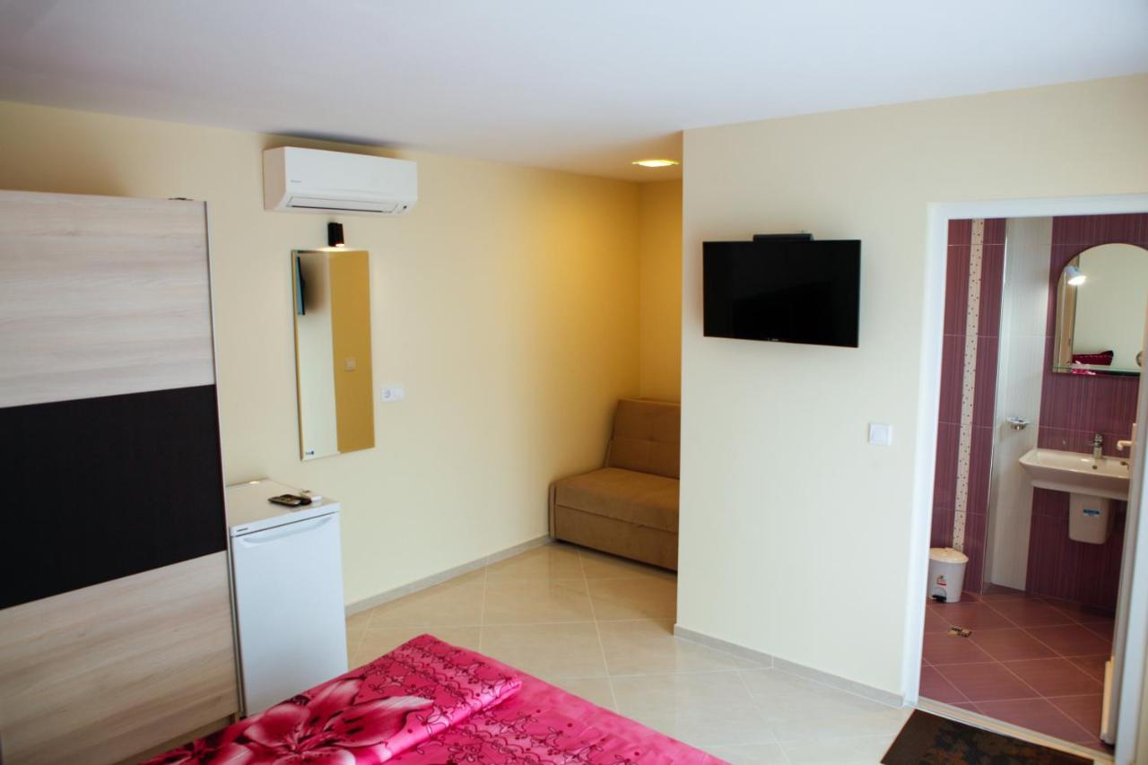 Zafo Hotel Szinemorec Kültér fotó
