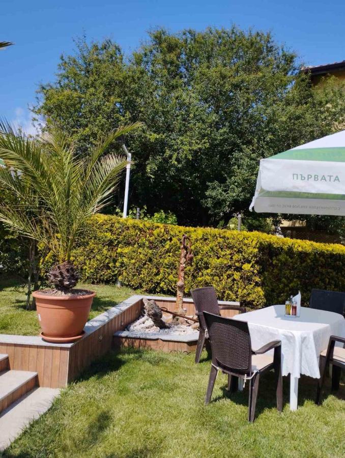 Zafo Hotel Szinemorec Kültér fotó