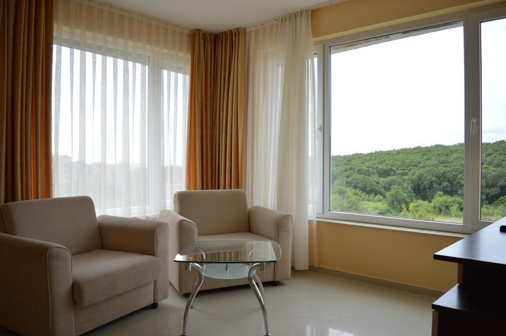 Zafo Hotel Szinemorec Kültér fotó