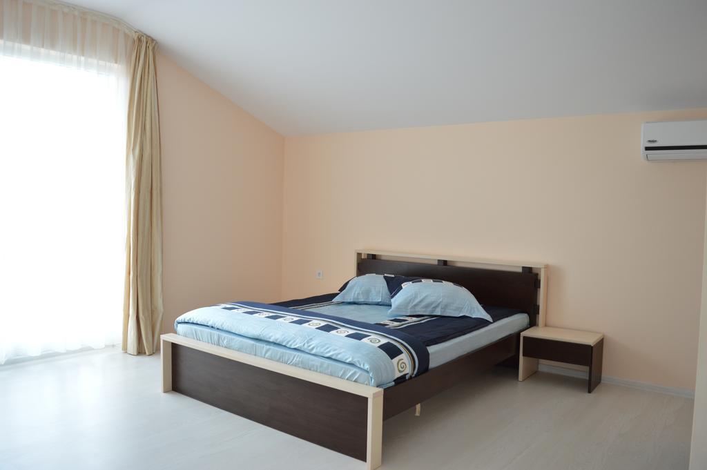 Zafo Hotel Szinemorec Kültér fotó