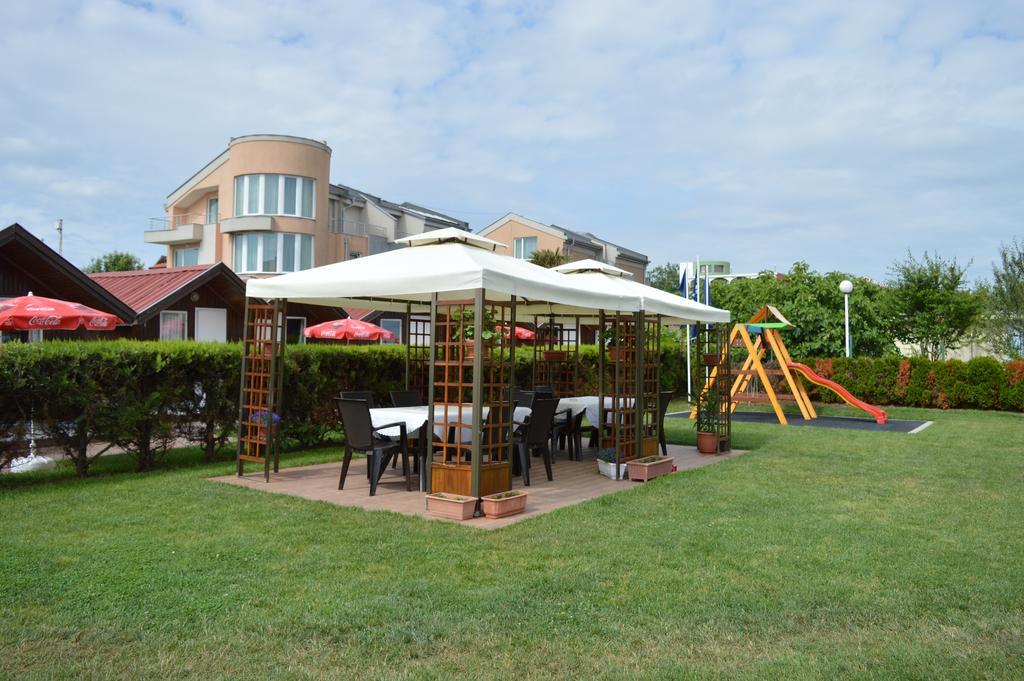 Zafo Hotel Szinemorec Kültér fotó