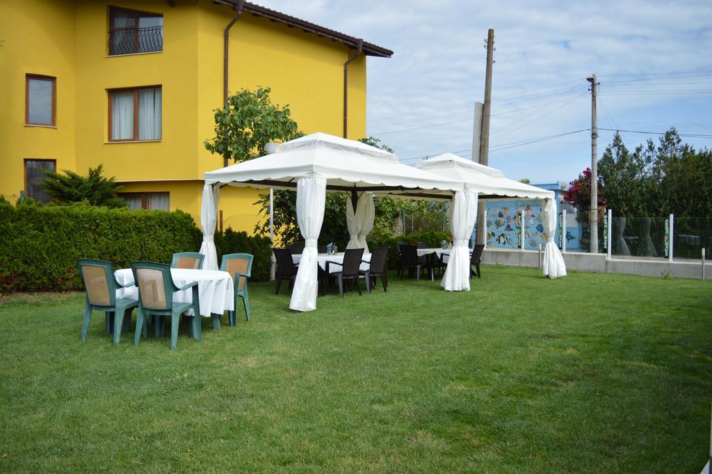 Zafo Hotel Szinemorec Kültér fotó